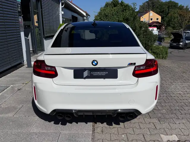 BMW M2 view 7