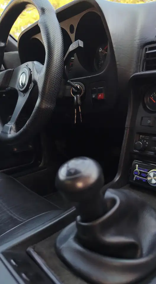 Porsche 924 2.0, foto 2