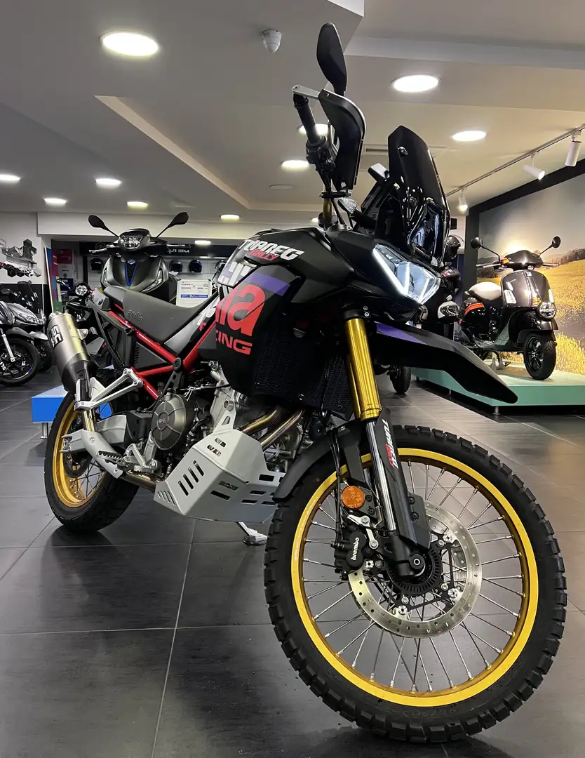 Aprilia Tuareg Negro - 1