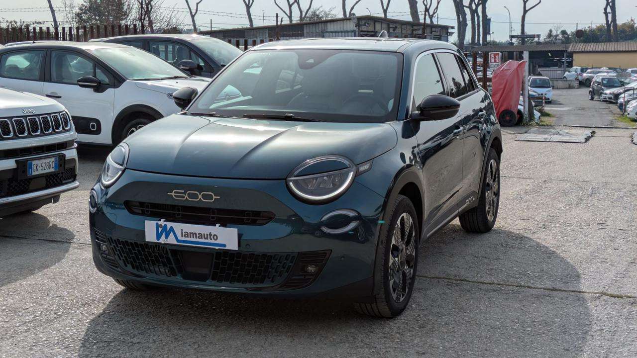 Fiat 600 Hybrid LA PRIMA 110cv SEDILI MASSAGGIANTI NAVI