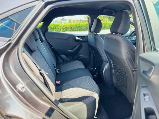 Ford Puma view 21