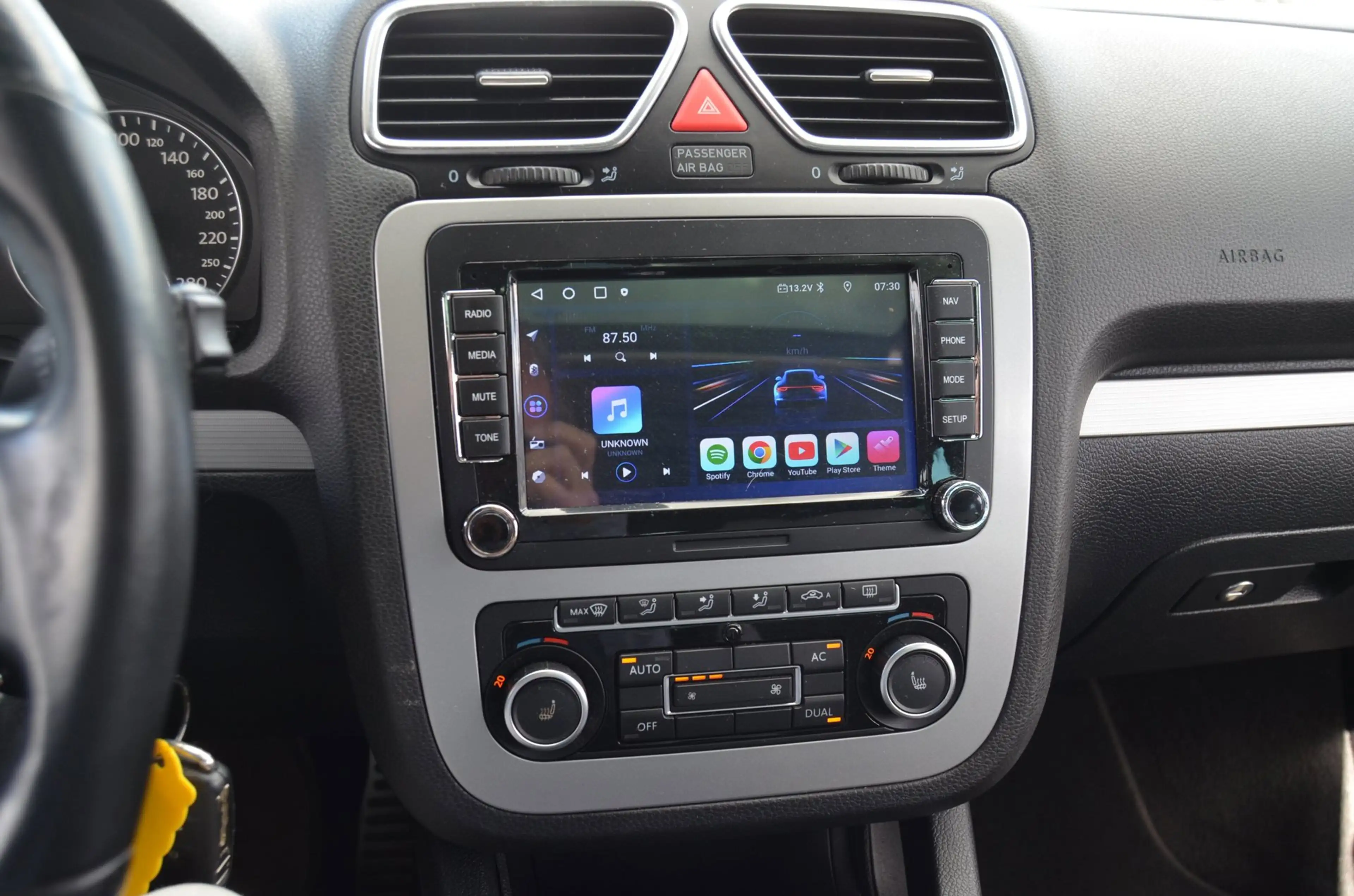 Volkswagen Scirocco 1.4 TSI Highline Plus RLINE161 PK PANODAK — photo 14