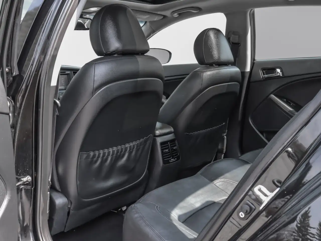 Kia Optima снимка Kia Optima