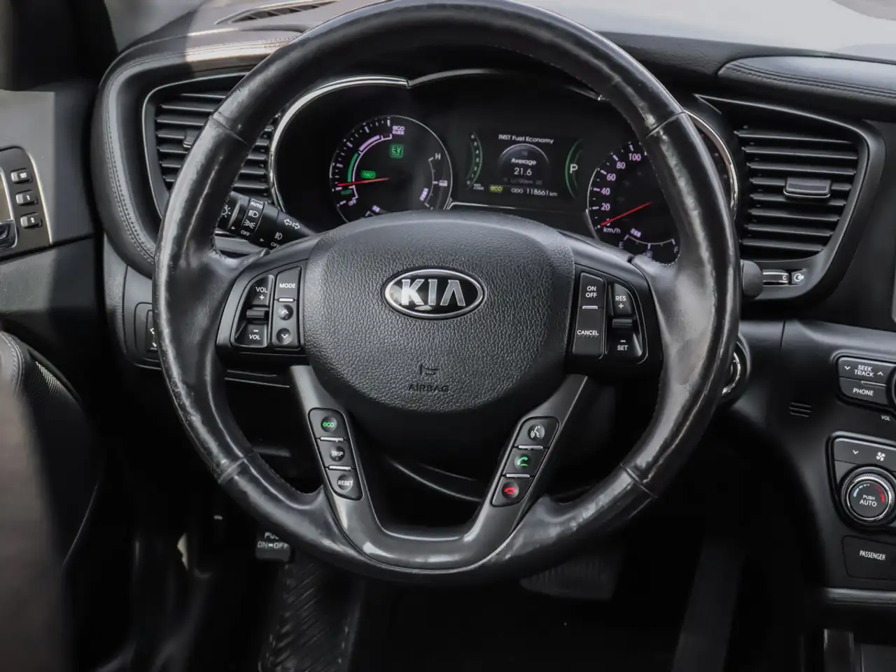 Kia Optima снимка Kia Optima
