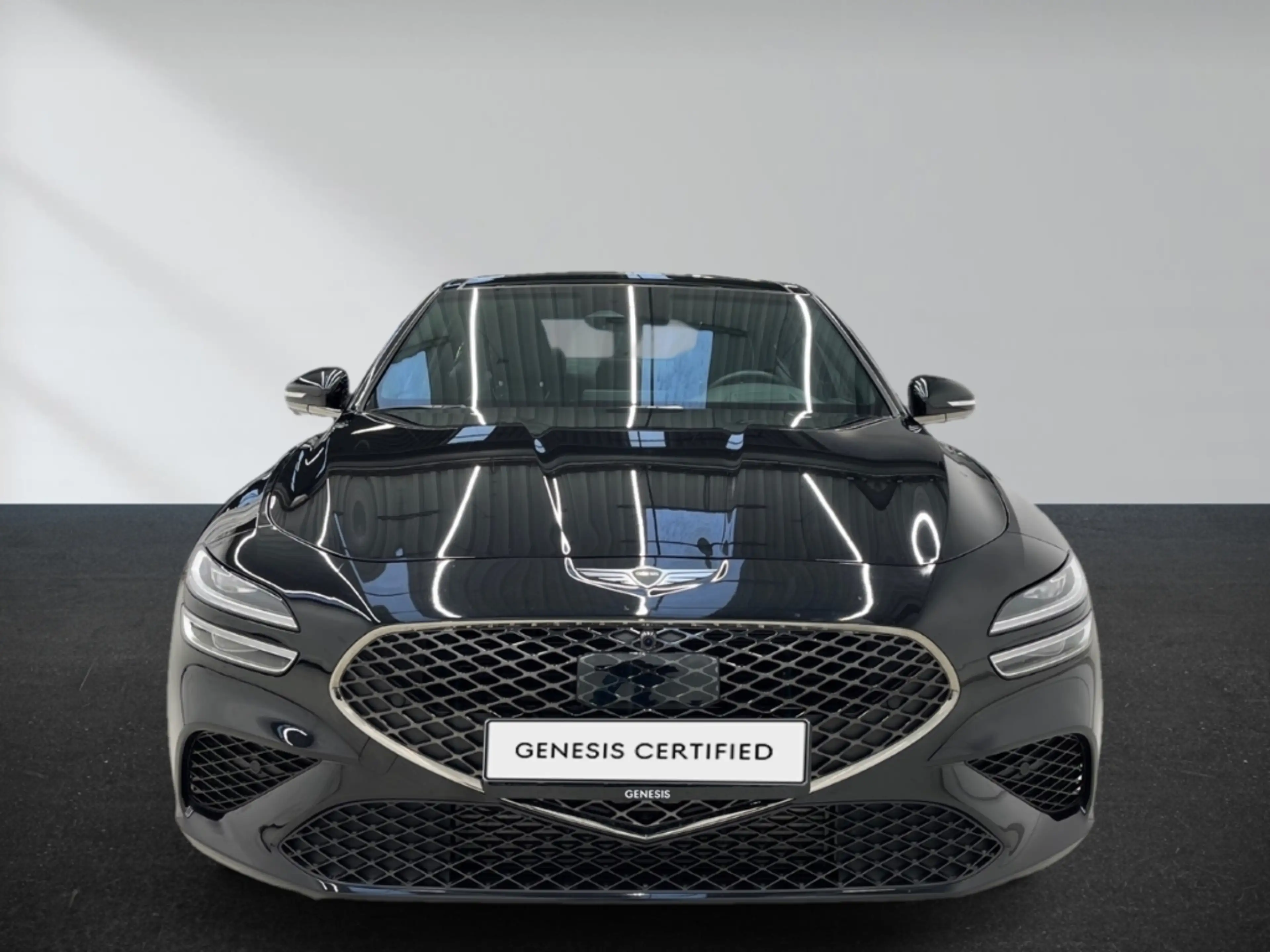 Genesis G70 Sport 4WD AD Leder LED Sperrdiff. ACC El. Heckklap — photo 2