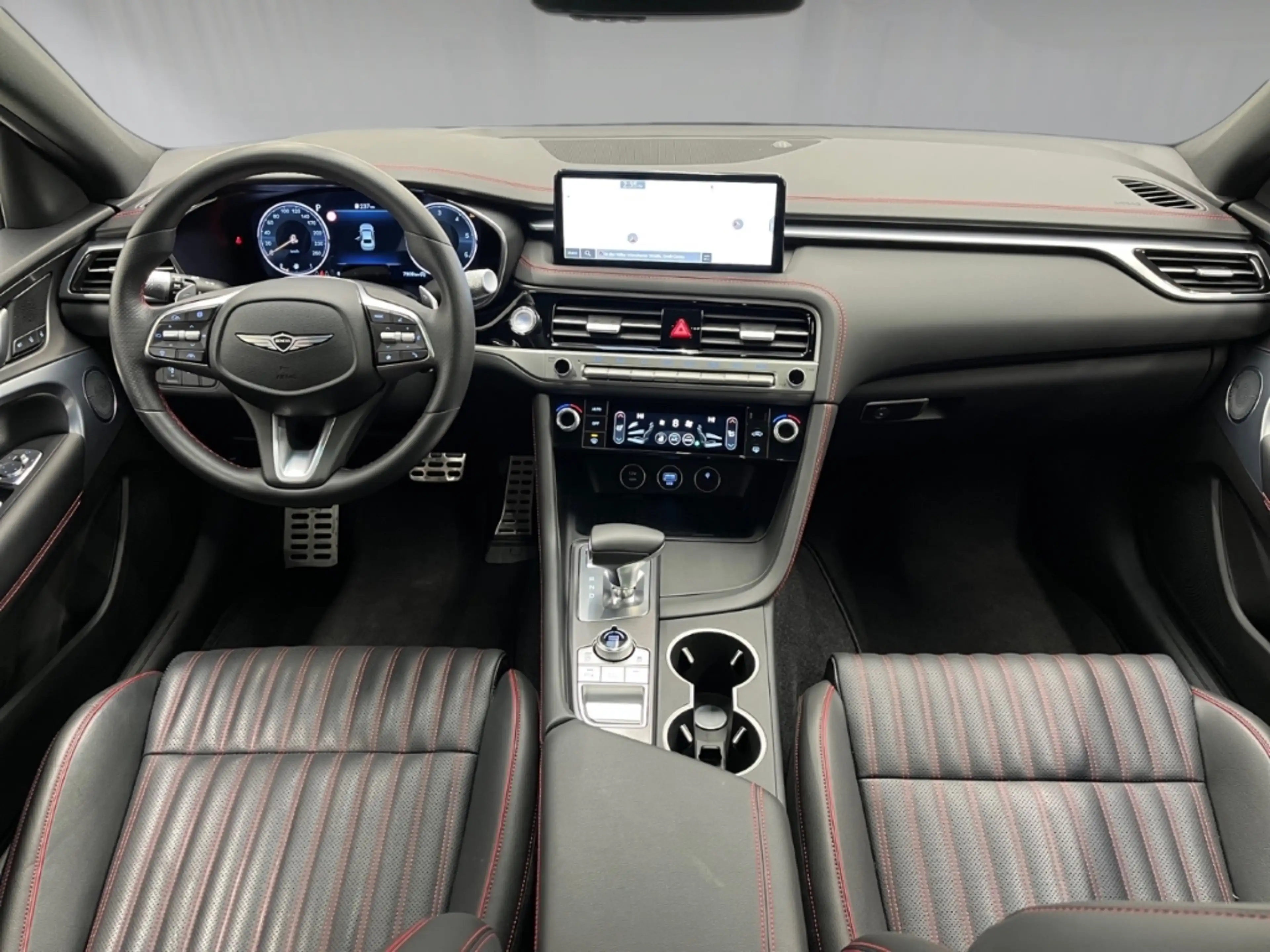 Genesis G70 Sport 4WD AD Leder LED Sperrdiff. ACC El. Heckklap — photo 13