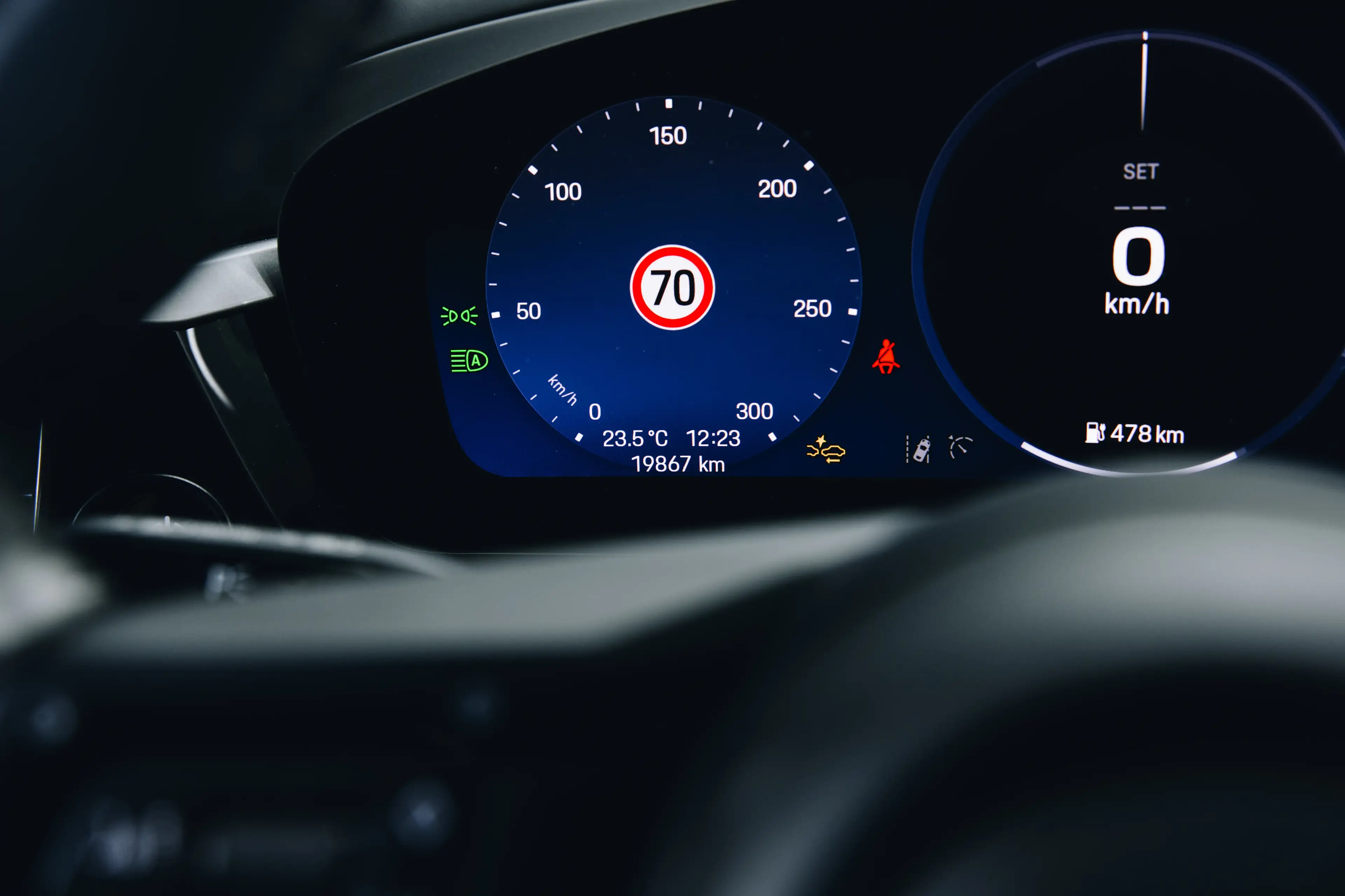 Porsche Macan 4 Electric Pano BOSE Sport Sound Zetelventilatie — photo 10