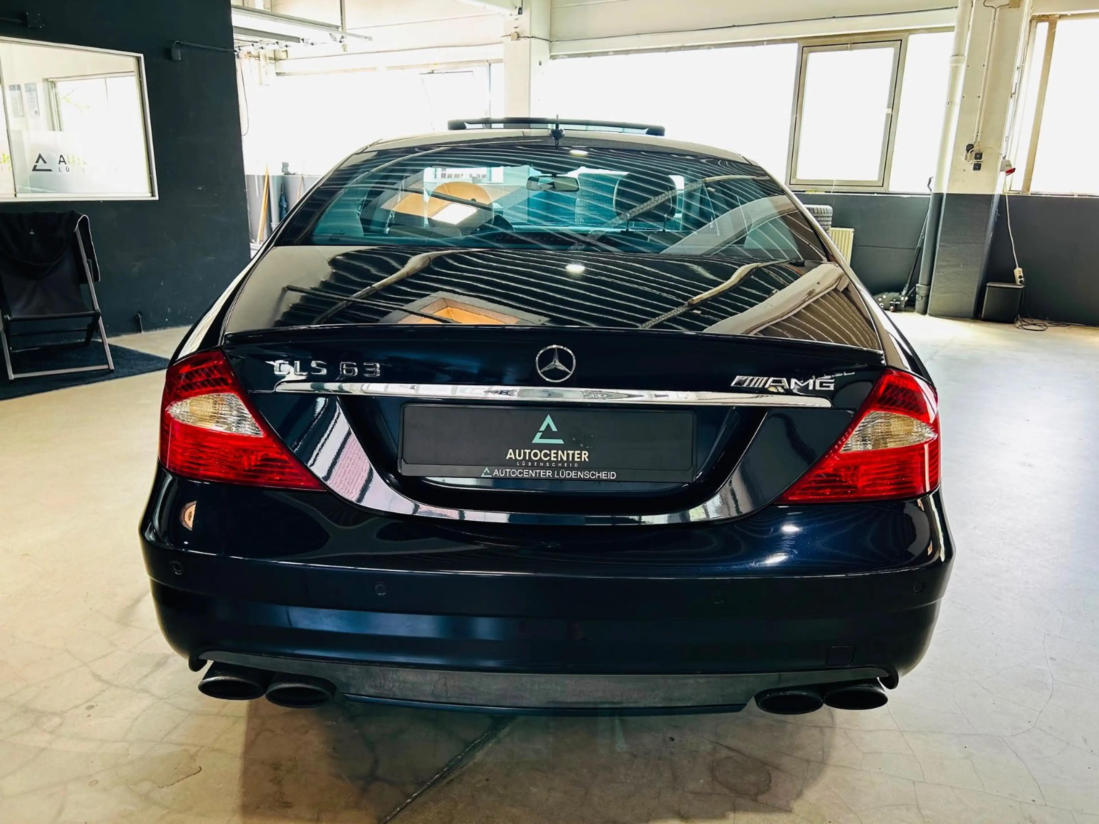 Mercedes-Benz CLS 63 AMG *Harman-Kardon*Sitzbelüftung*Schiebe. — photo 5