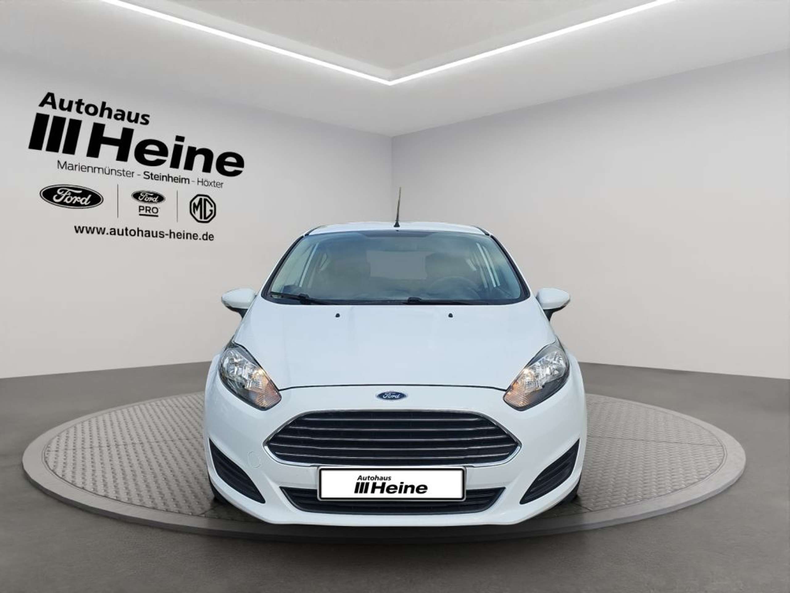Fahrzeugabbildung Ford Fiesta Trend 1.25 Ltr. 60 PS *KLIMA* - mit KI generiert/bearbeitet