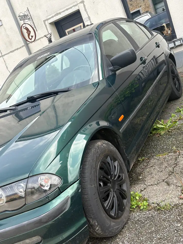 BMW 316i, foto 2