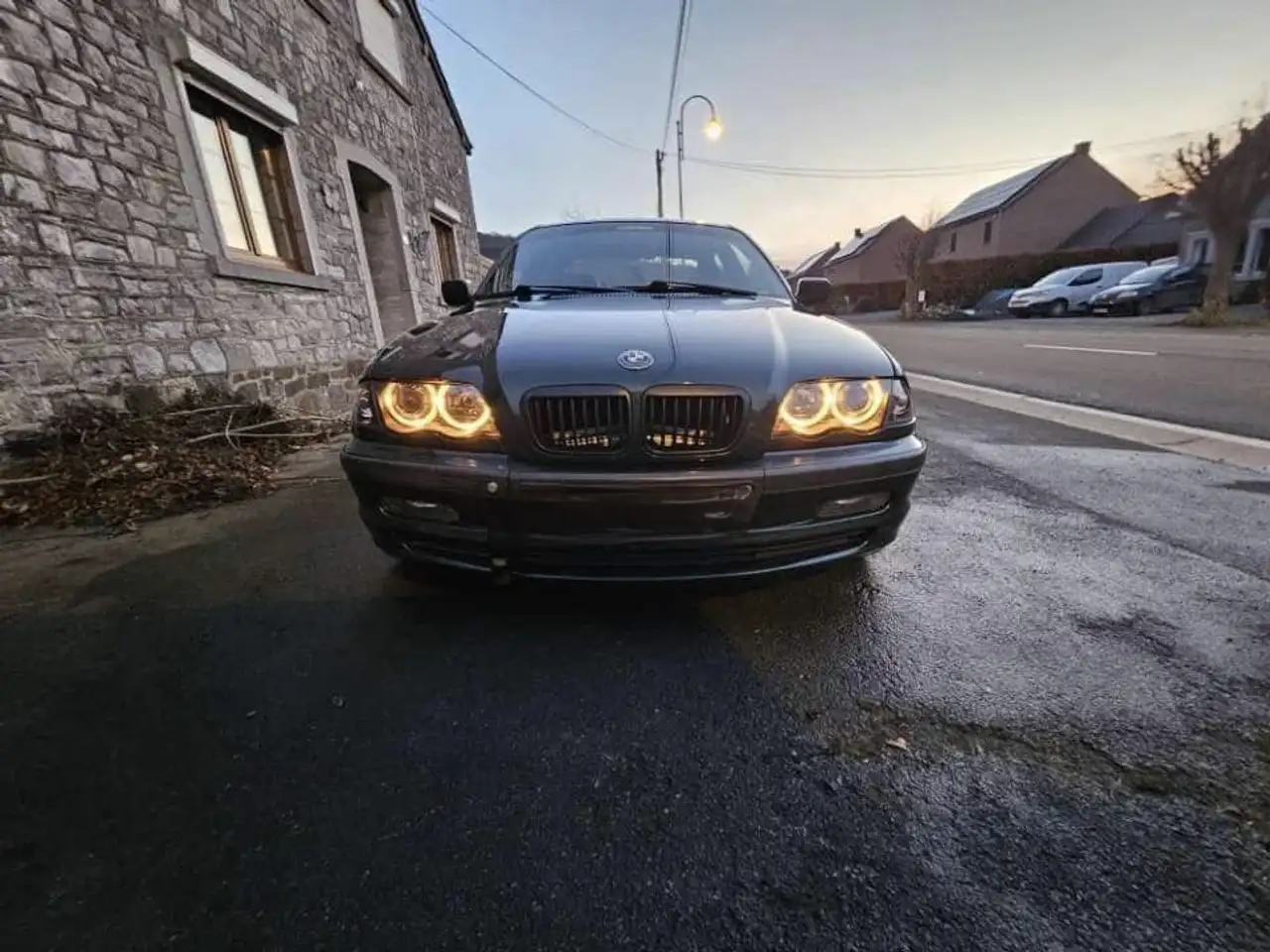 BMW 316i, foto 12