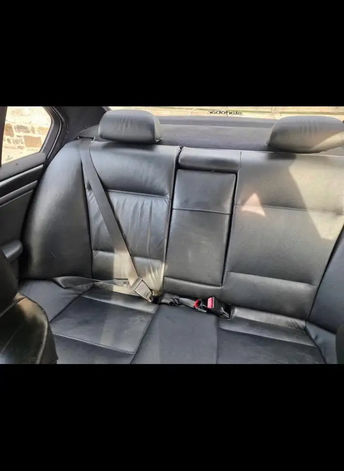 BMW 316i, foto 8