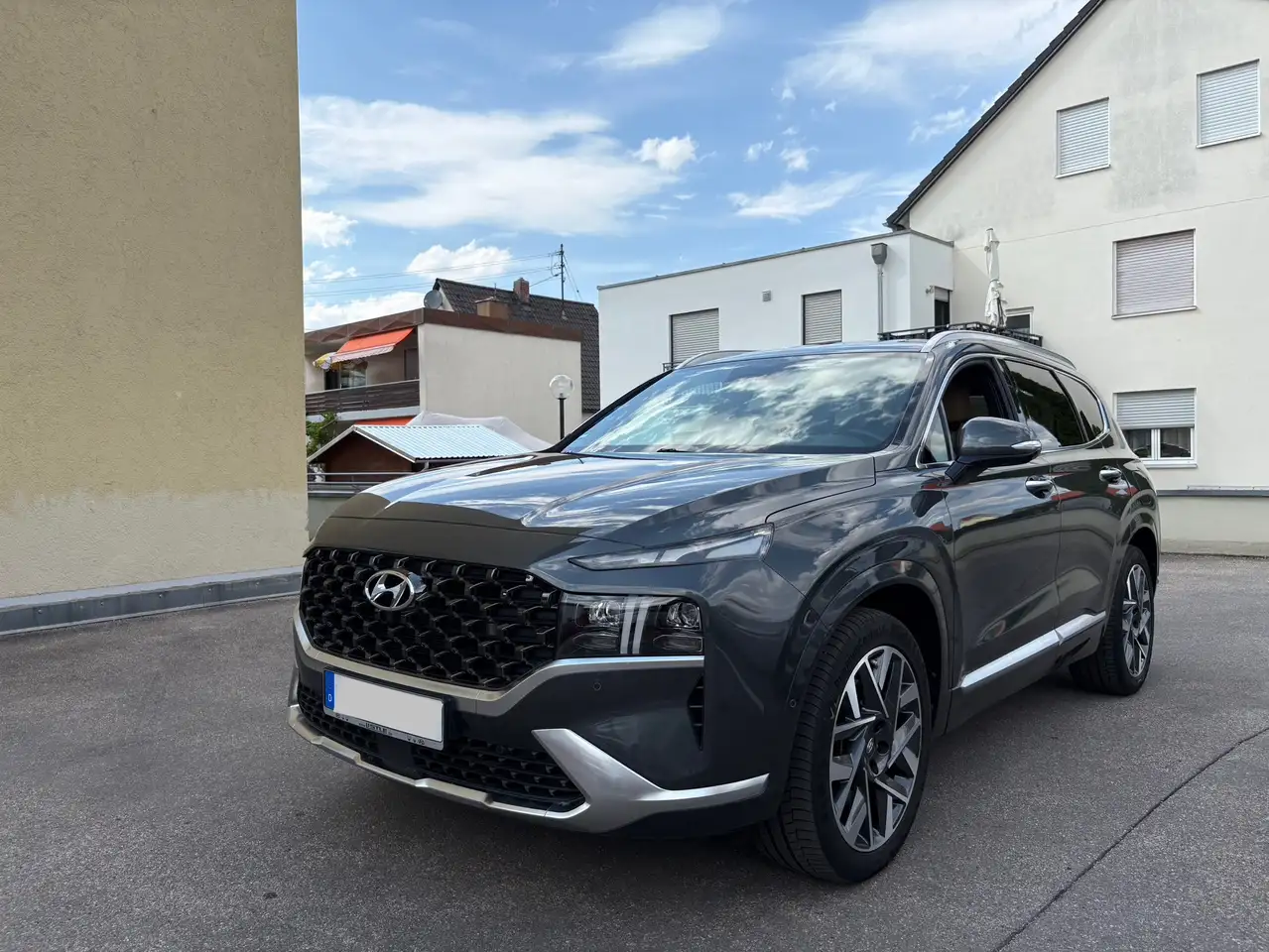 Hyundai SANTA FE
