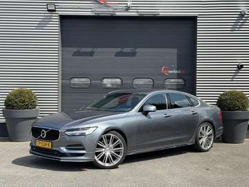 2.0 D4 Momentum+ | Navigatie | Lederen Bekleding |