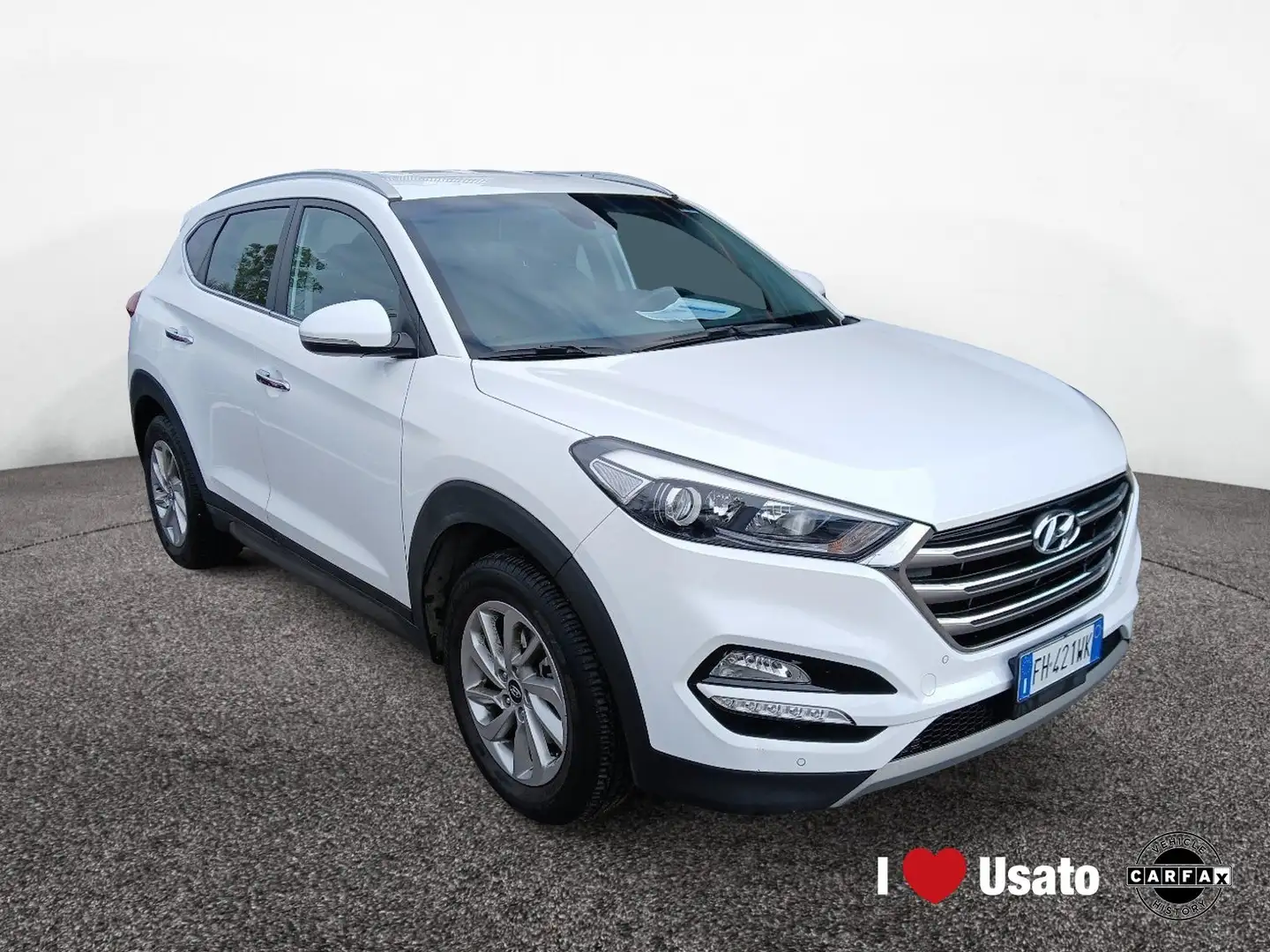 Hyundai TUCSON II 2015 1.7 crdi Xpossible 2wd 115cv Blanc - 2