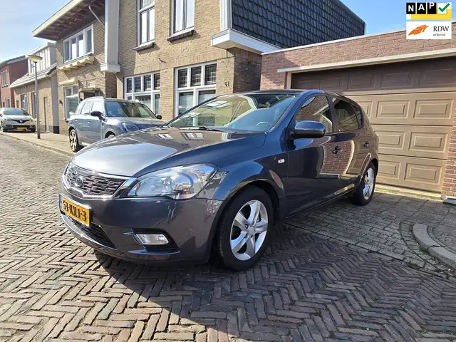 Kia Ceed / cee'd 1.4 CVVT Seven | Apk | Rijklaar | Navi |Nap