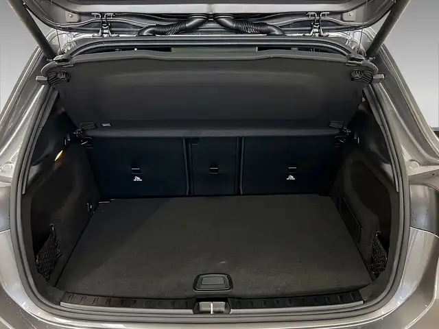 Mercedes-Benz Gla Class view 6