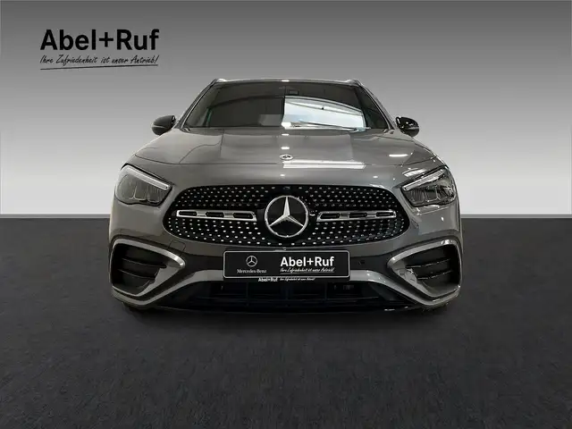 Mercedes-Benz Gla Class view 2