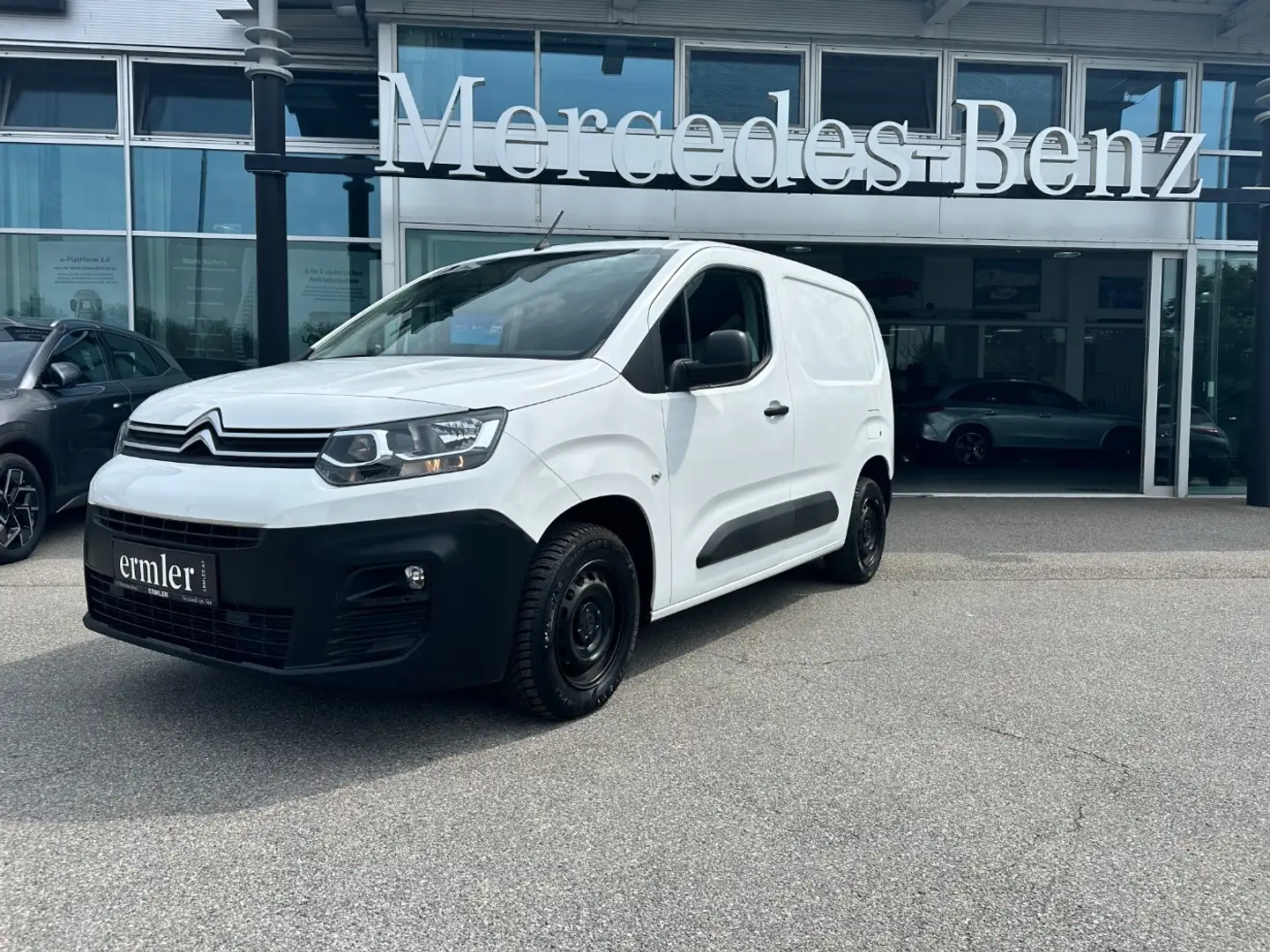 Citroen Berlingo Kastenwagen Komfort Plus Diesel Schalter Weiß - 2