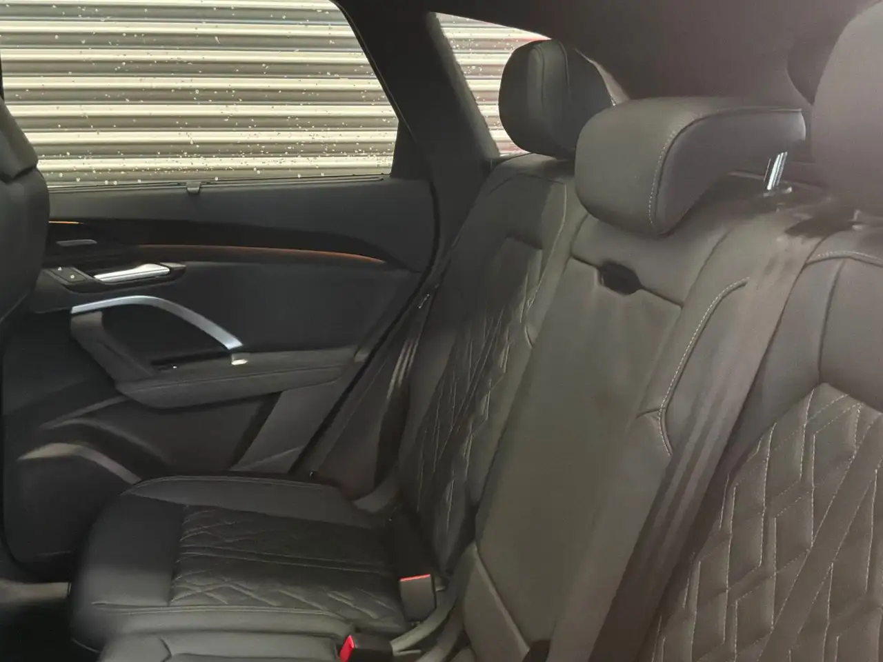 Audi SQ5 снимка Audi SQ5
