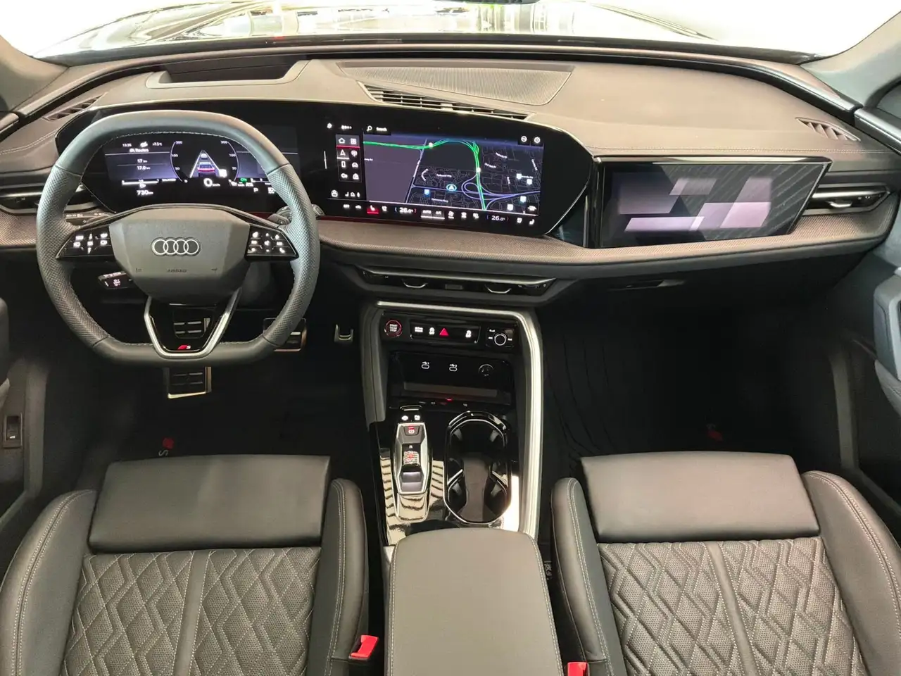 Audi SQ5 снимка Audi SQ5
