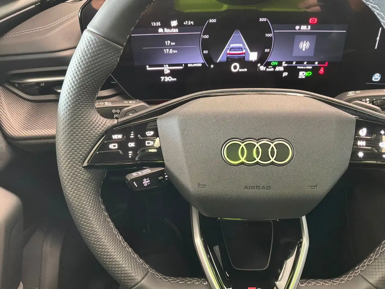 Audi SQ5 снимка Audi SQ5