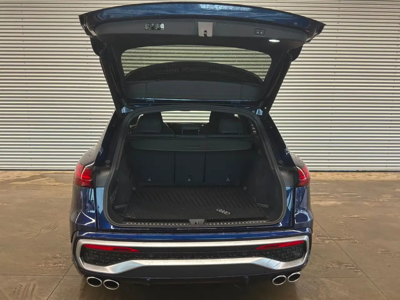 Audi SQ5 снимка Audi SQ5