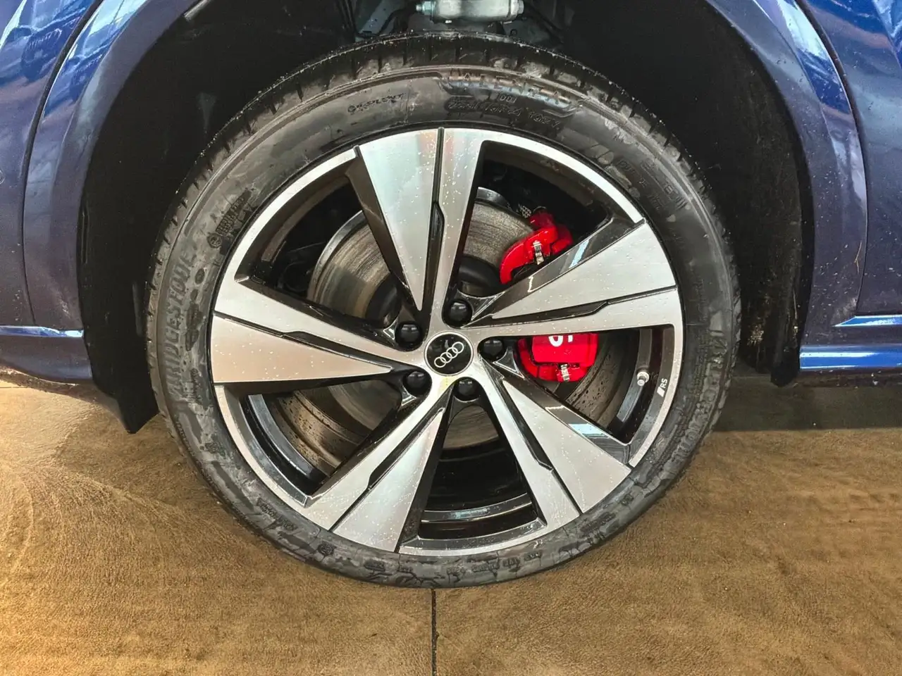Audi SQ5 снимка Audi SQ5