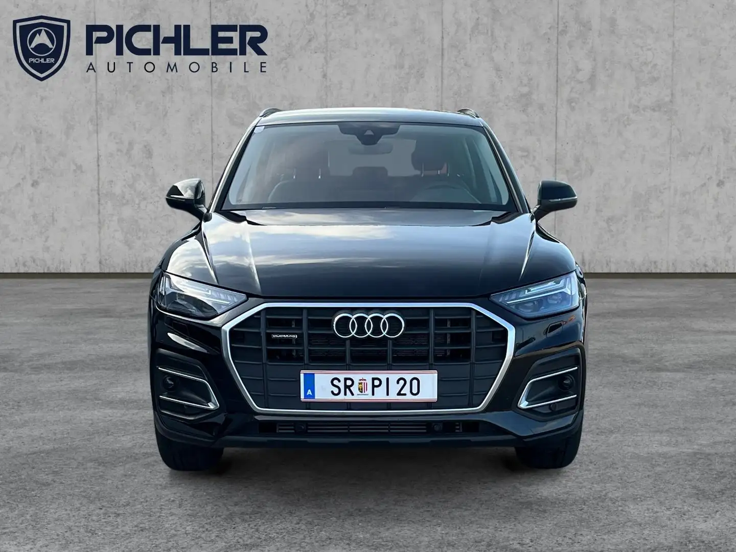 Audi Q5 50 TFSI e quattro Schwarz - 2
