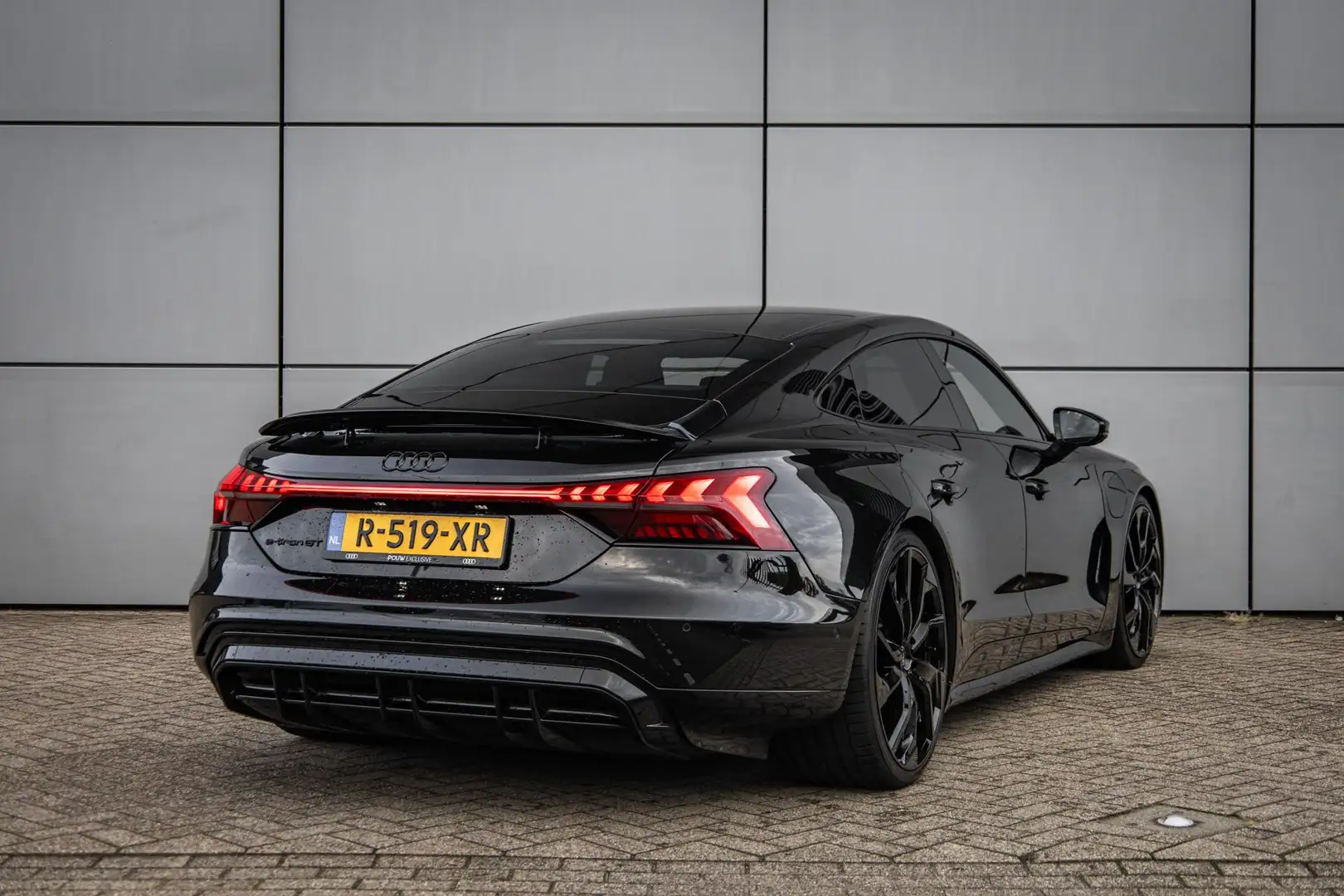 Audi e-tron GT 476pk 93 kWh | 21" LMV | 360 Camera | B&O Audio | Noir - 2