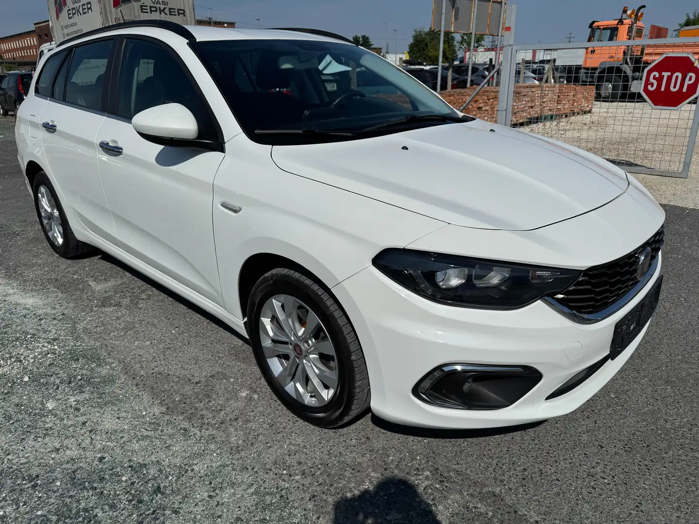 Fiat Tipo Lounge+Netto9999 LED/NAVI/DAB/Kamera/Ab.Tempo ALU Bianco - 1