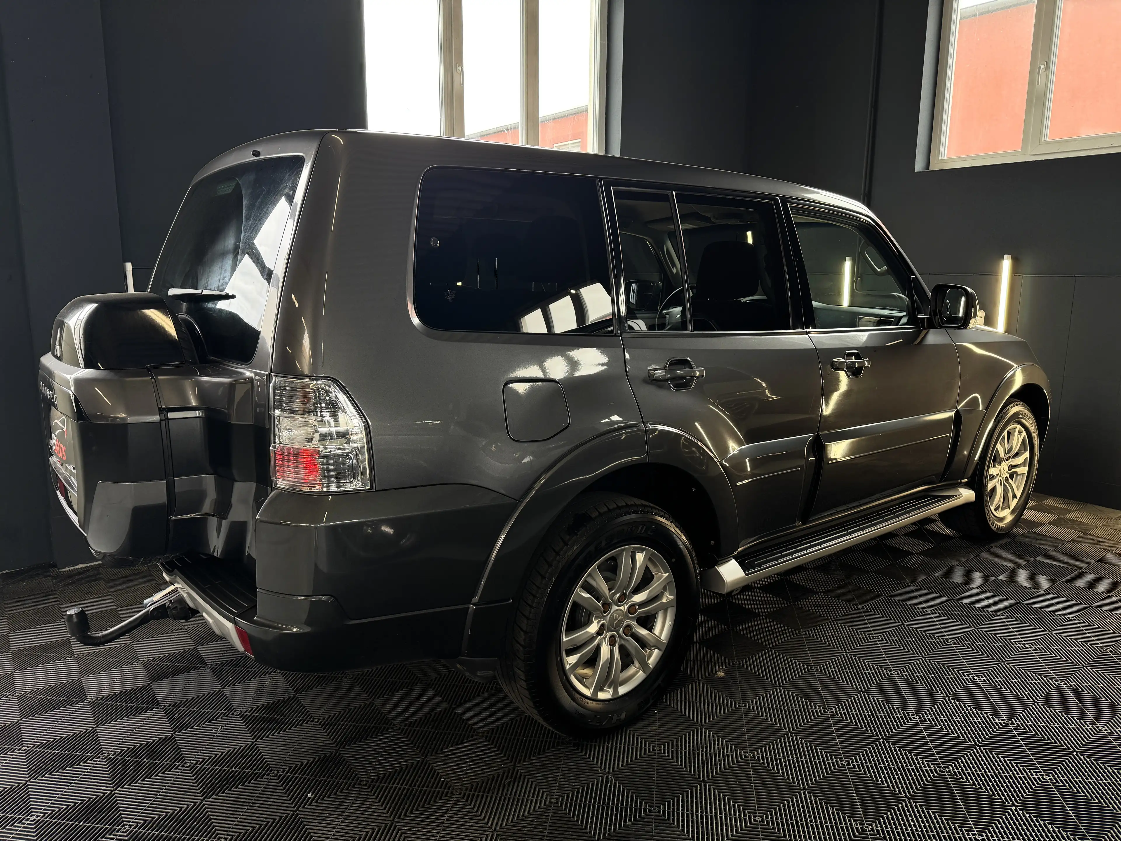 Mitsubishi Pajero 3.2 DI-D Edition 100 Aut. 1.Besitz/Kamera/7-Sitzer — photo 8