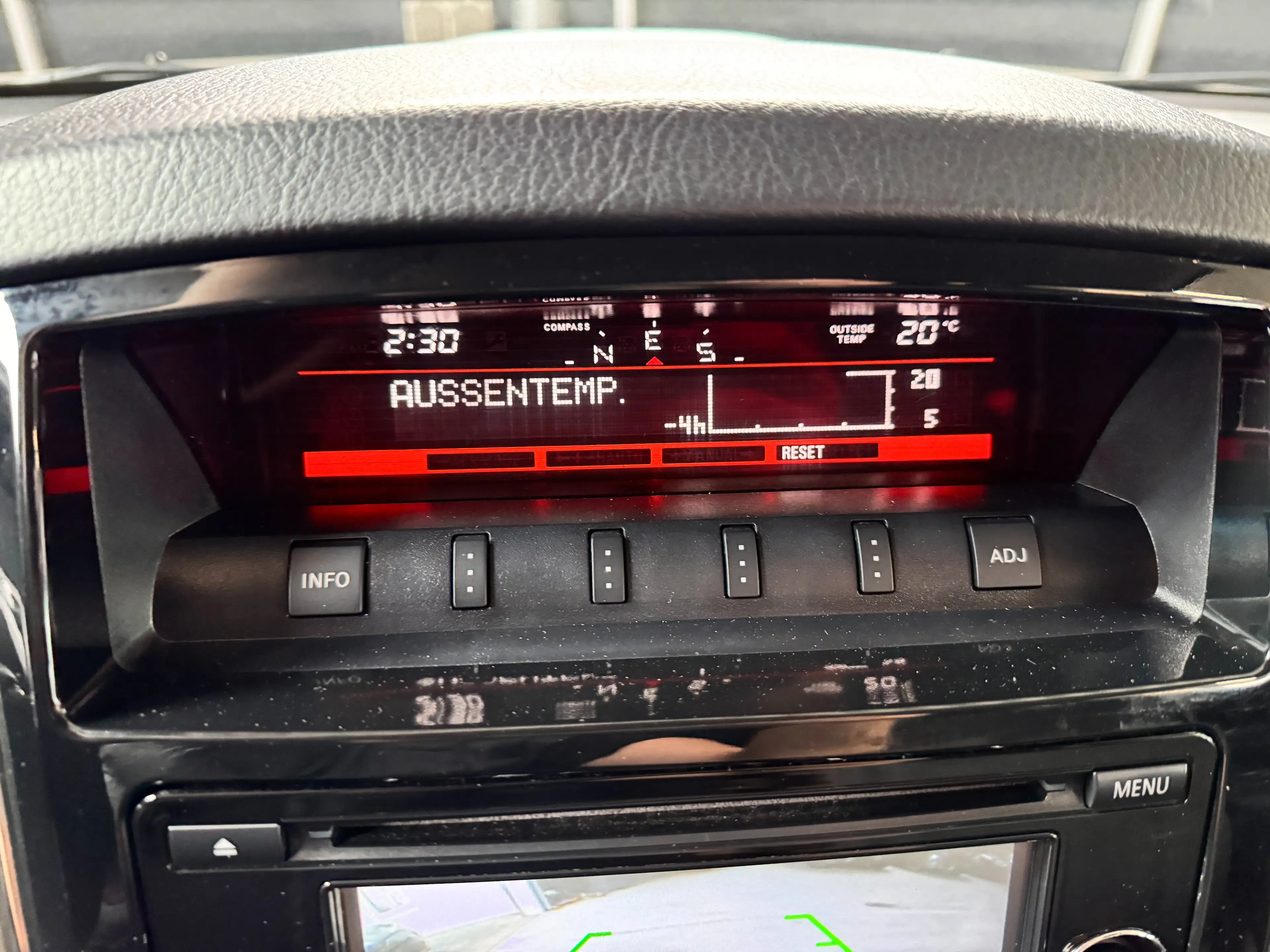 Mitsubishi Pajero 3.2 DI-D Edition 100 Aut. 1.Besitz/Kamera/7-Sitzer — photo 6