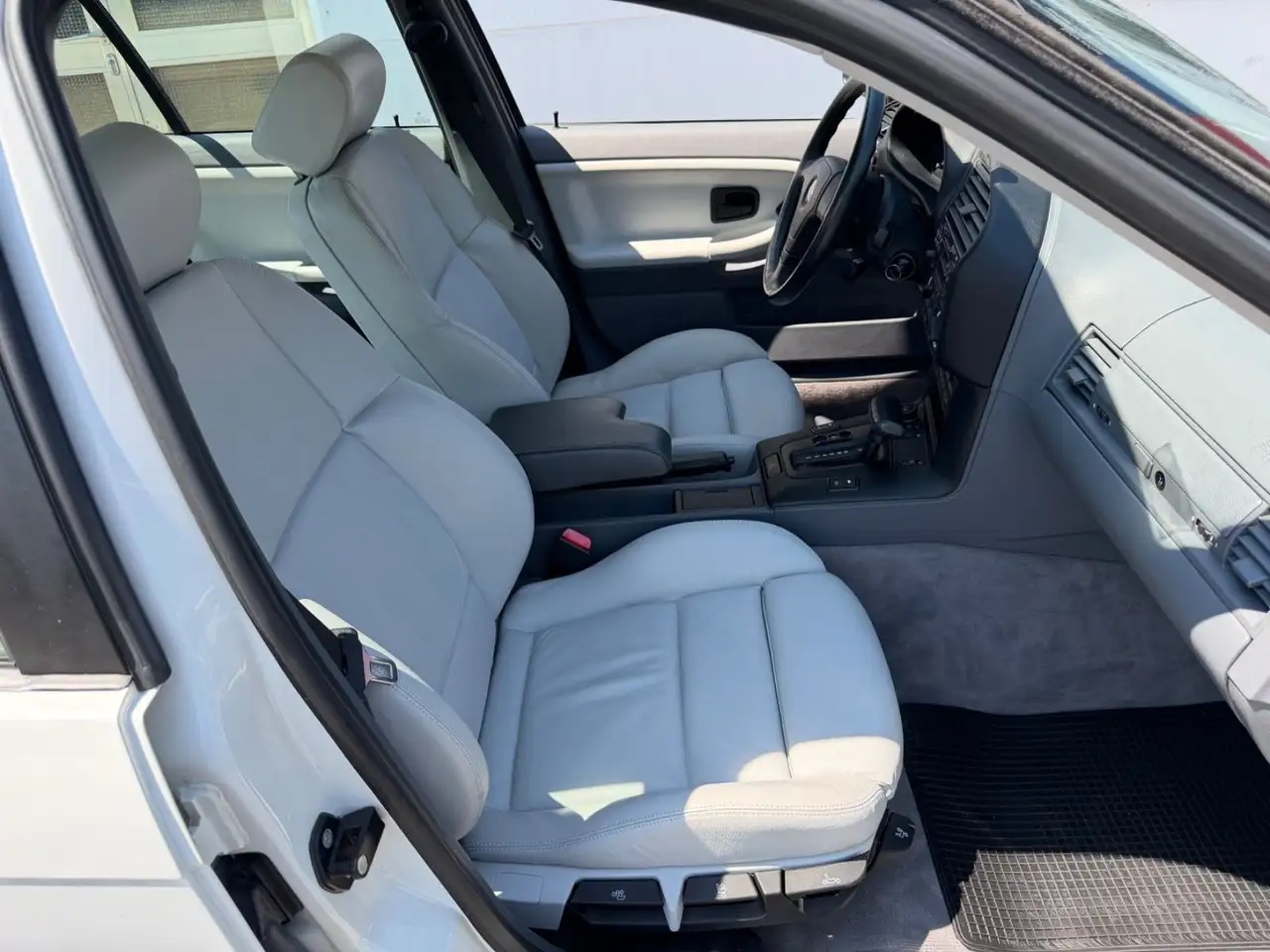 BMW 328 i *60Tkm*, foto 6