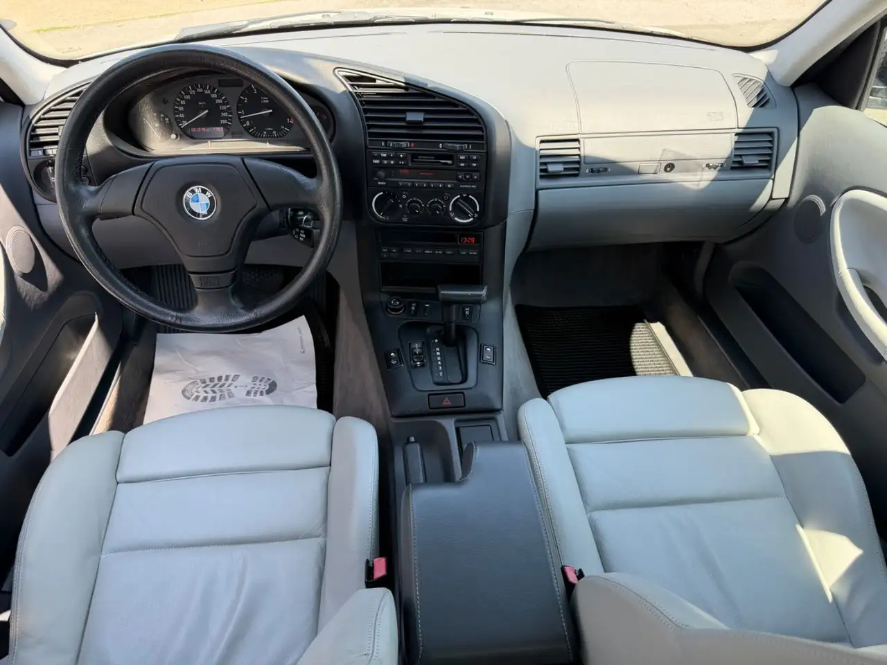 BMW 328 i *60Tkm*, foto 8