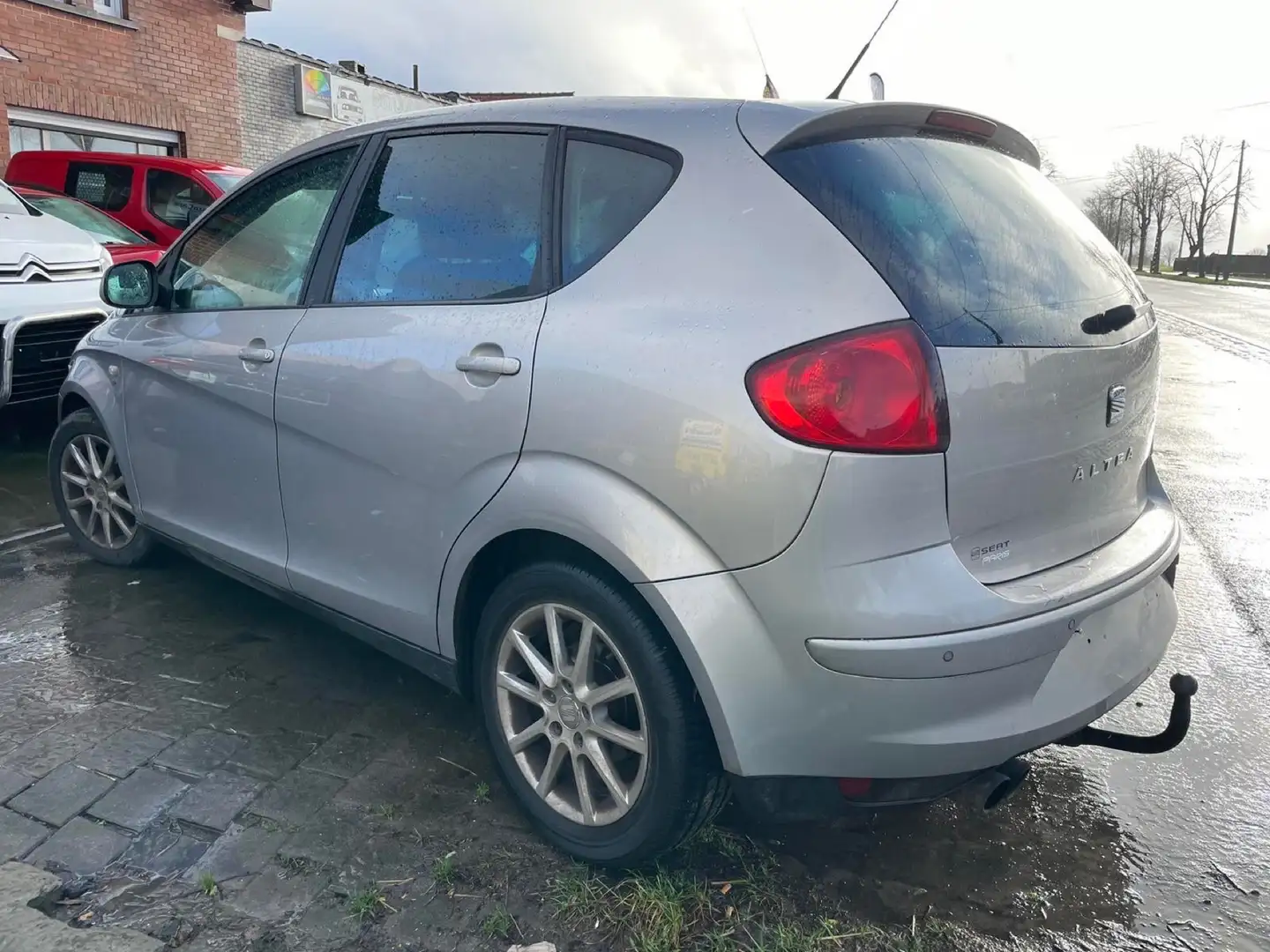 SEAT Alhambra 2.0 TDI DPF Automaat Grijs - 1