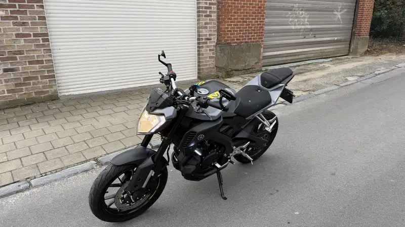 Yamaha MT-125 - foto 4