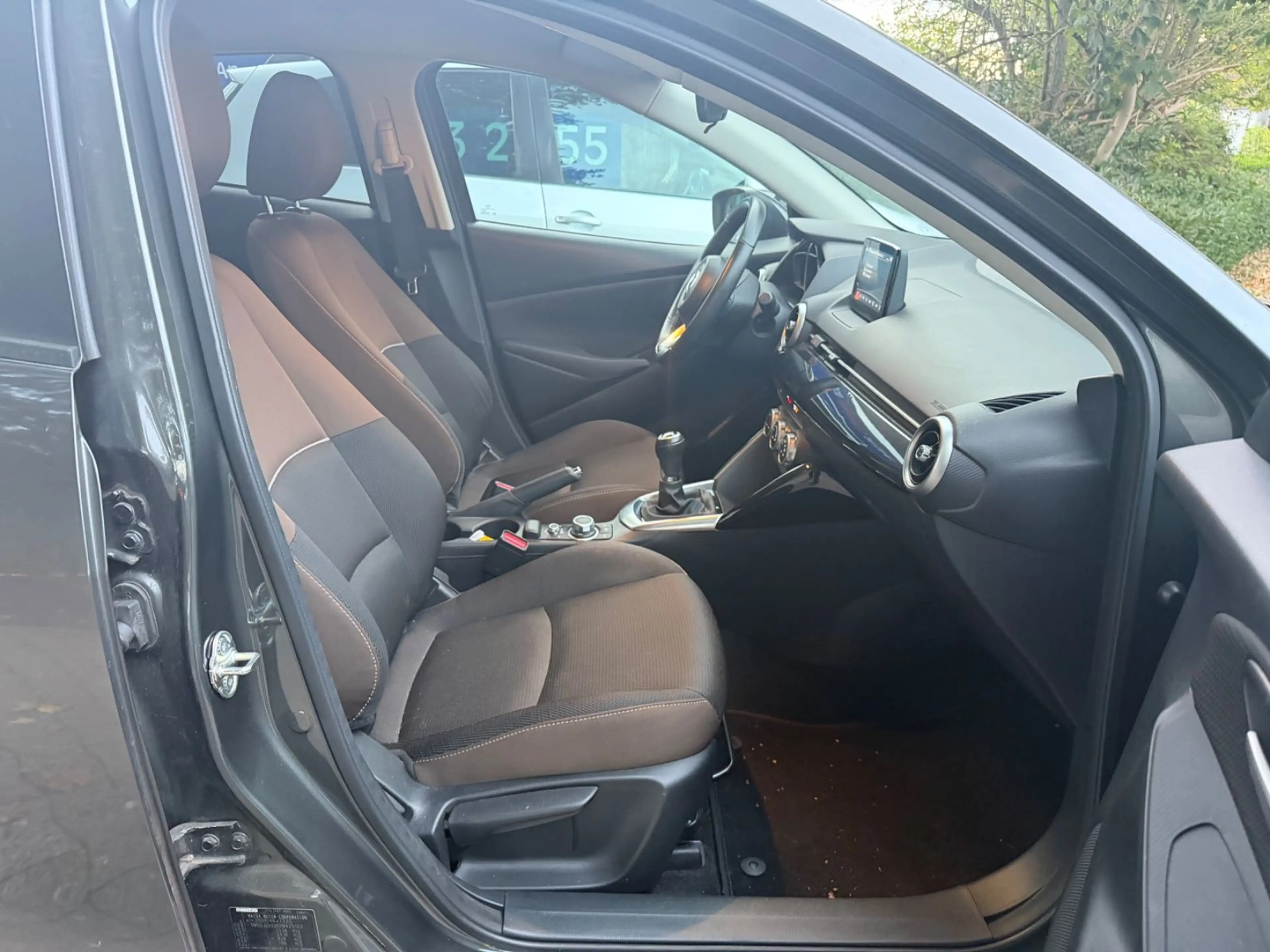 Mazda 2 Lim. Kizoku*XENON*KAMERA*SHZ*ALU*MULTIFUN* — photo 11
