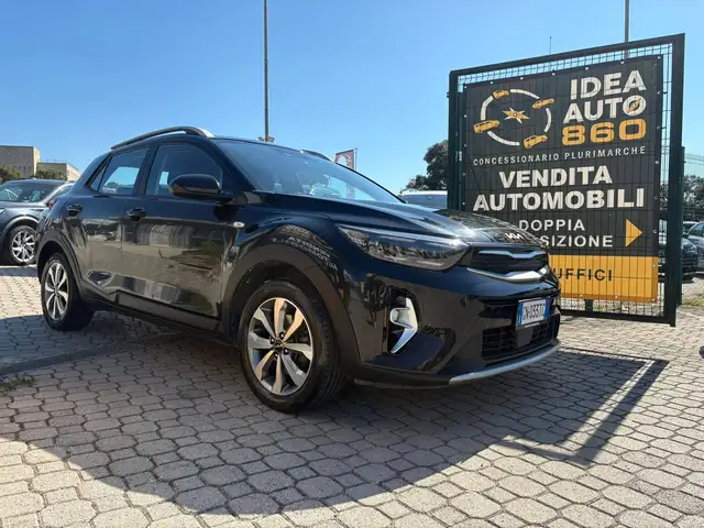 2023 Kia Stonic in Black for sale