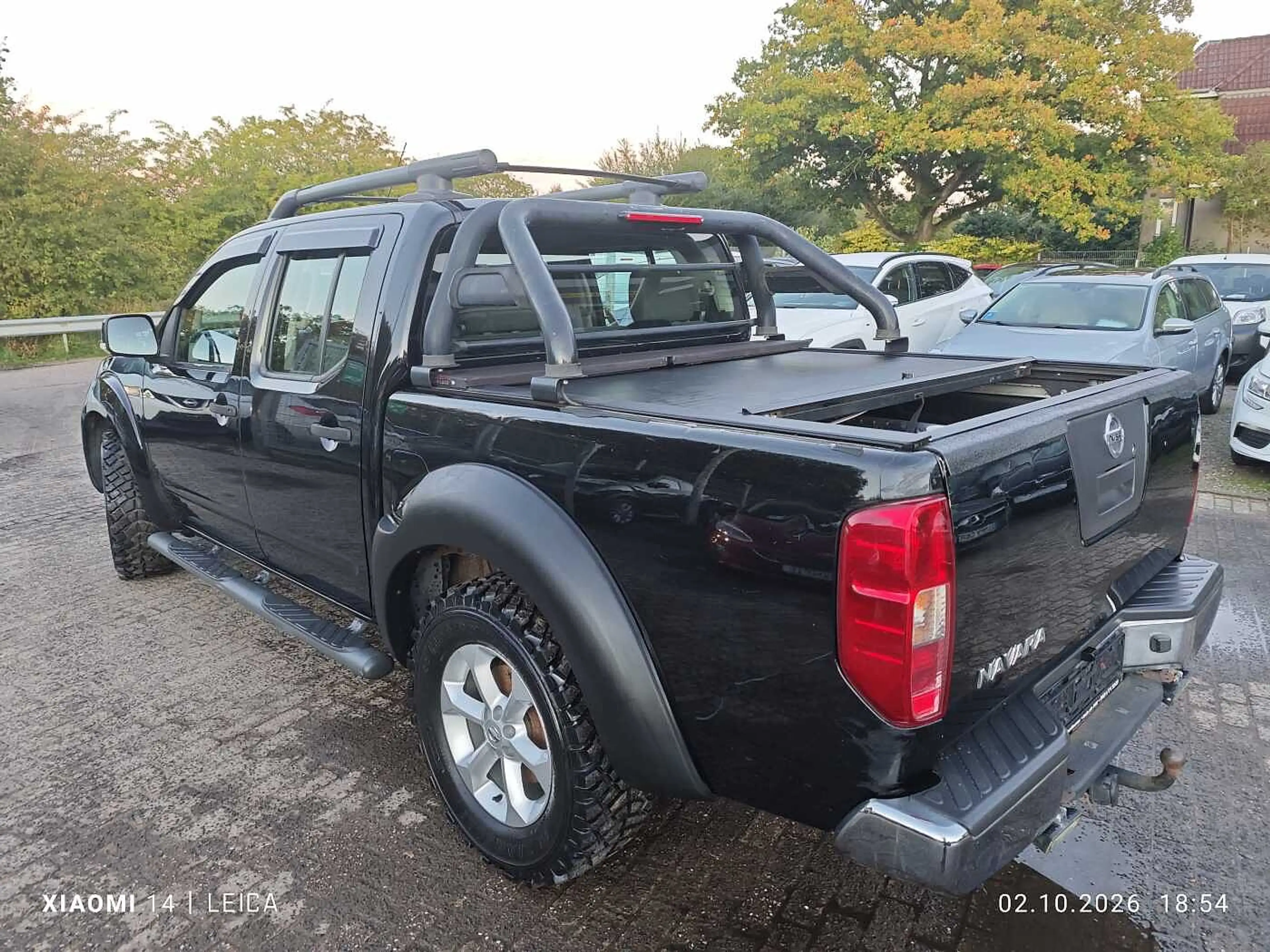 Nissan Navara pick-up 4x4 — photo 4