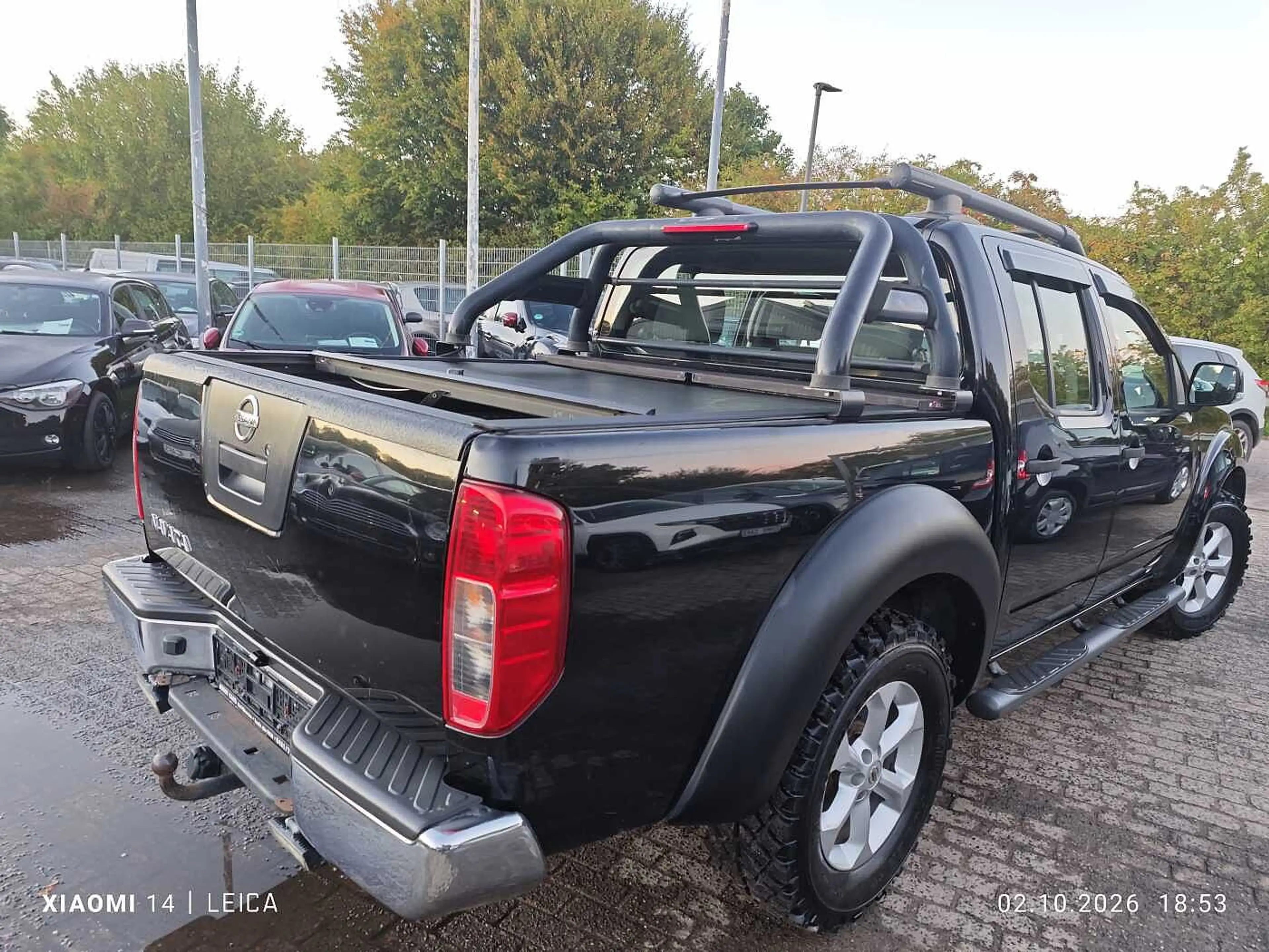 Nissan Navara pick-up 4x4 — photo 3