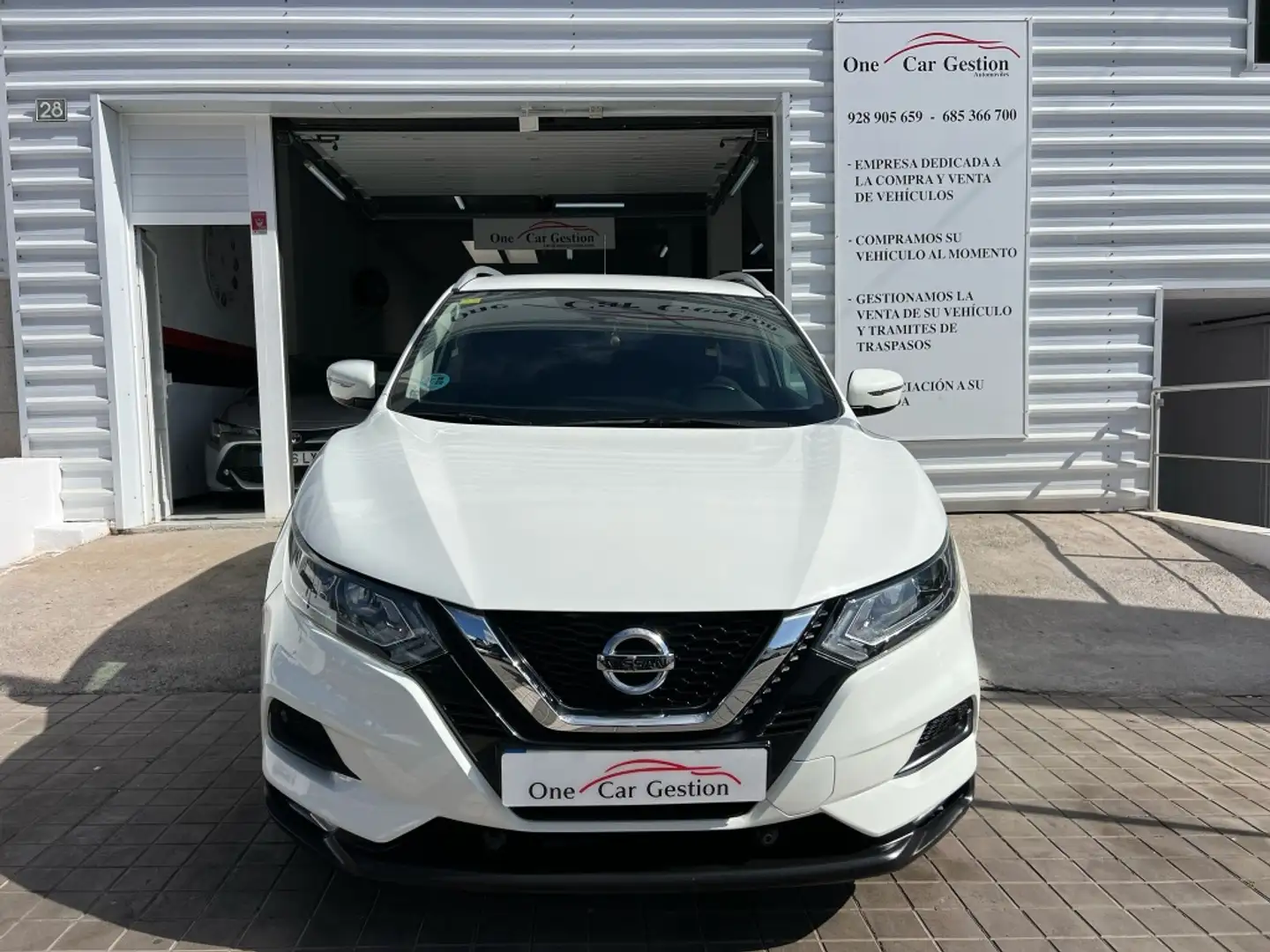 Nissan Qashqai 1.3 DIG-T N-Connecta 4x2 103kW Blanco - 2