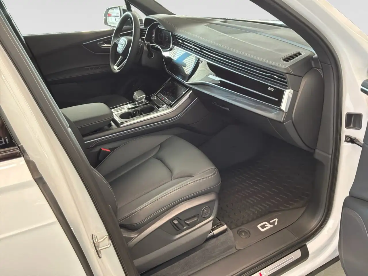 Audi Q7 fotografie Audi Q7