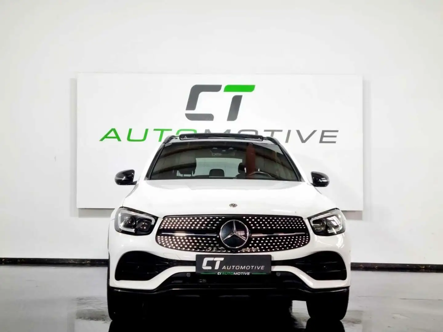 Mercedes-Benz GLC 300 e PHEV 4Matic AMG-Line Weiß - 2