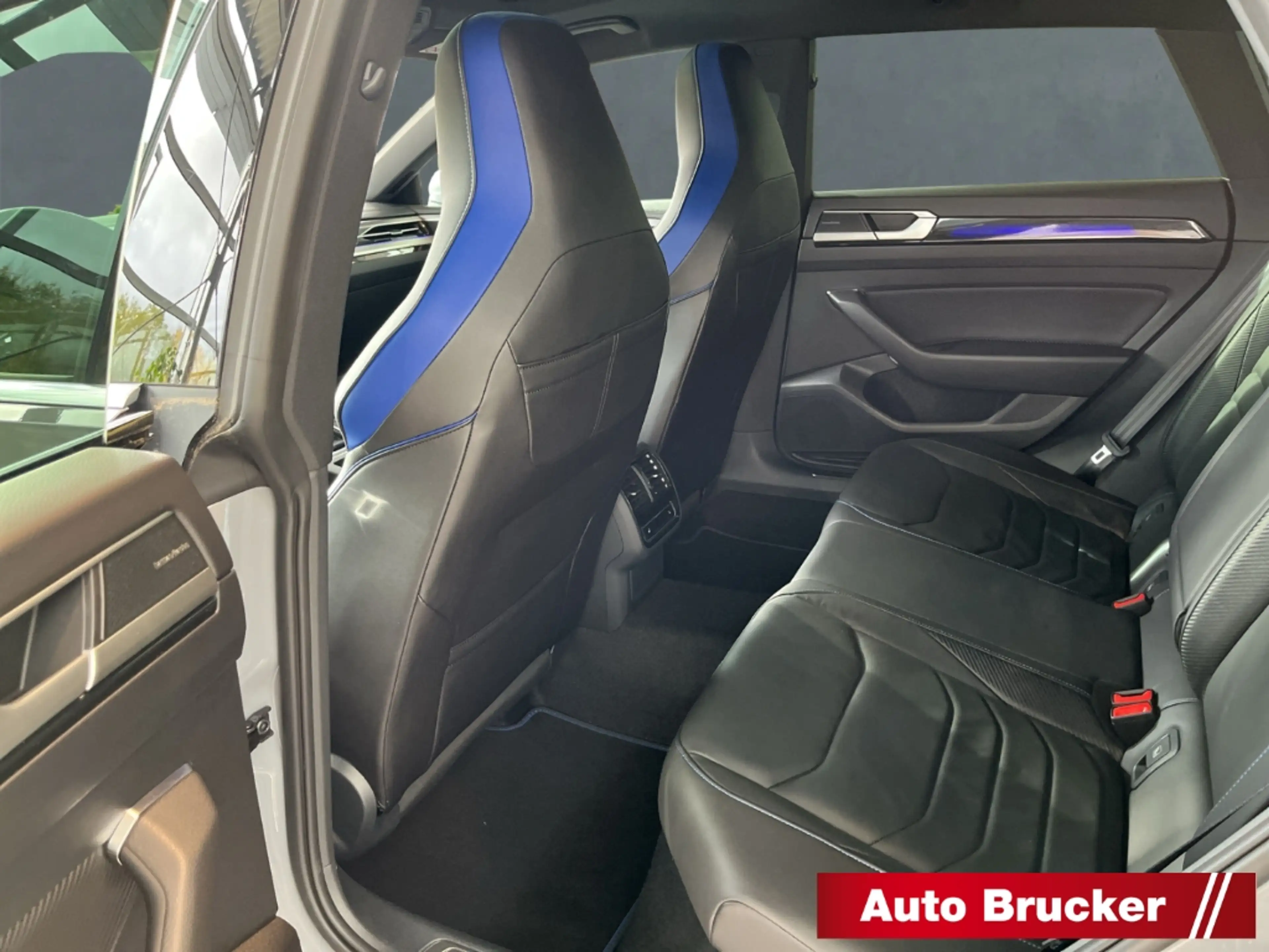 Volkswagen Arteon SB R 4Motion+DSG+Navi+LED+Pano+3-Zonen-Klima+SH vo — photo 6