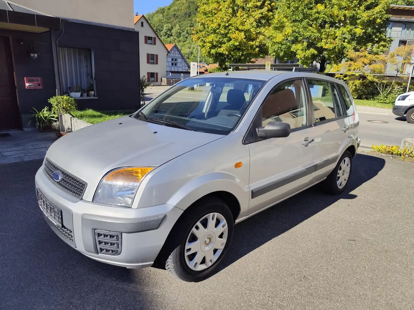 Ford Fusion Fun TüV Neu Silber - 2