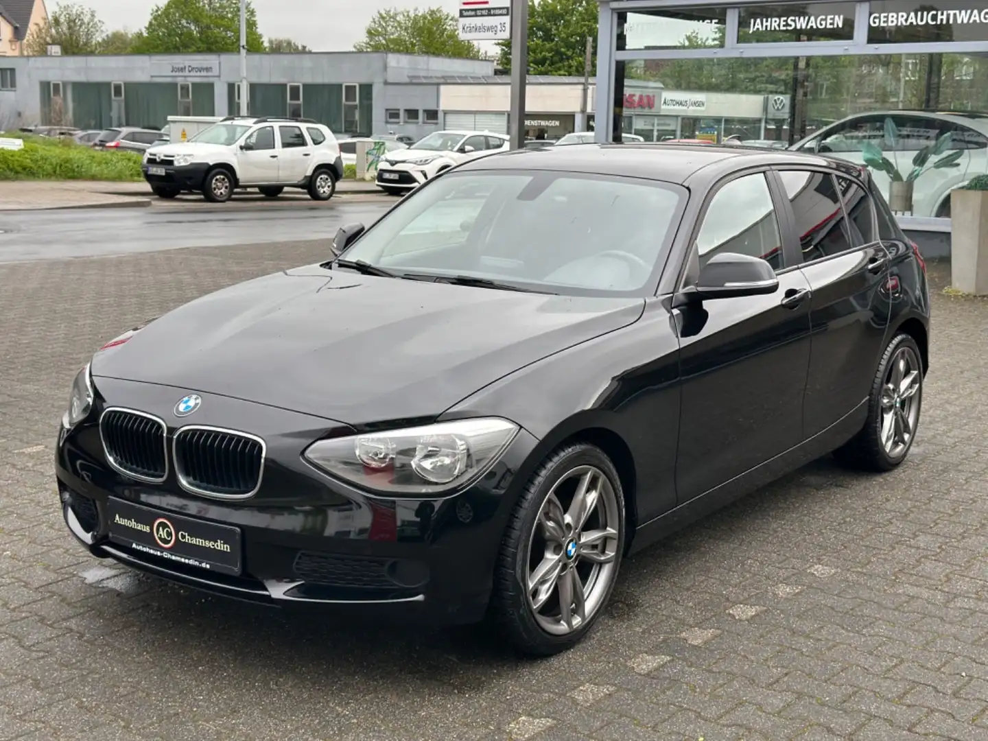 BMW 116 Baureihe 1 Lim. 5-trg. 116i Noir - 2
