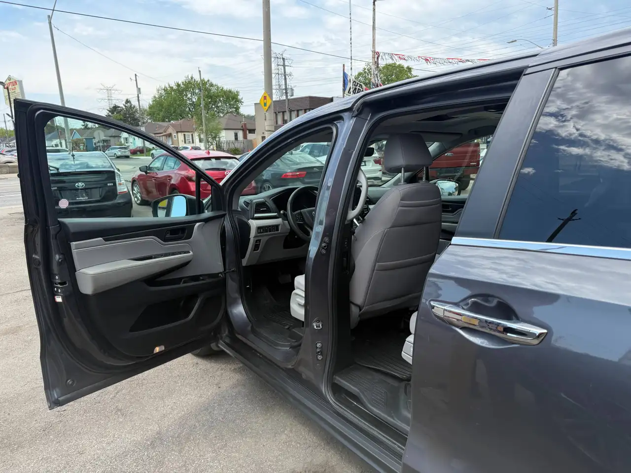 Honda Odyssey photo Honda Odyssey