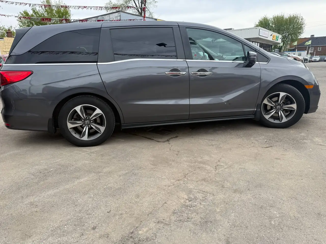 Honda Odyssey photo Honda Odyssey