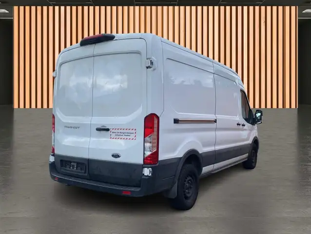 Ford Transit view 7